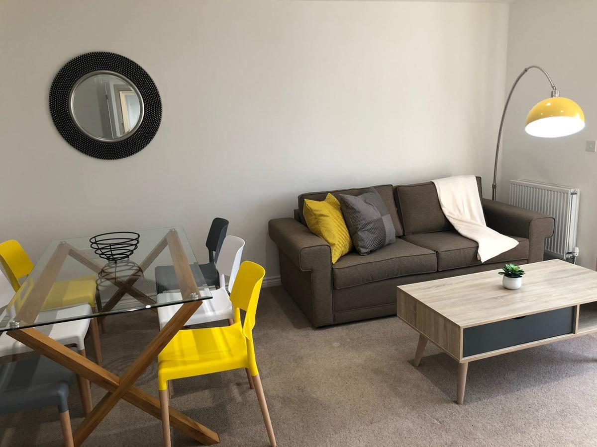 Hertford Serviced Apartments Ware Exterior photo
