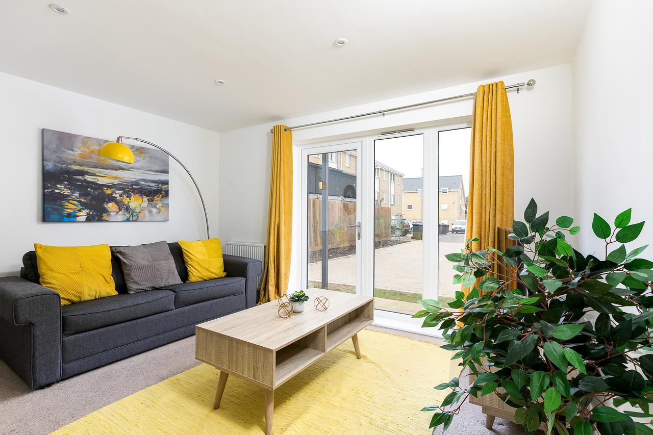 Hertford Serviced Apartments Ware Exterior photo